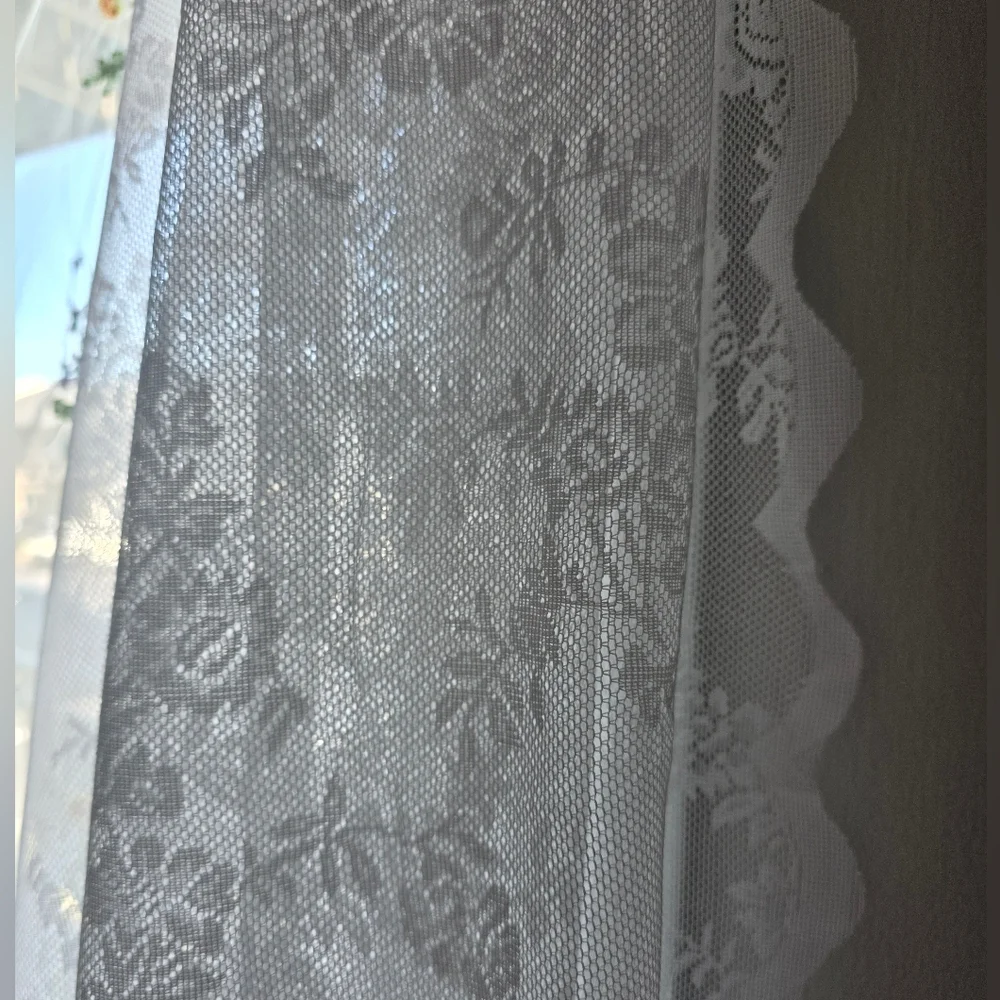French Sheer Lace Vintage Window Scarf